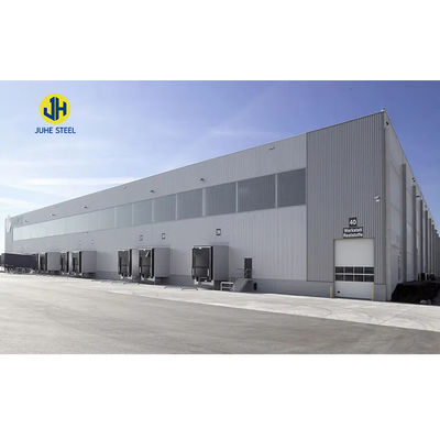 Niestandardowa konstrukcja stalowa warsztat magazyn hangar sala z dachem z paneli kanapkowych