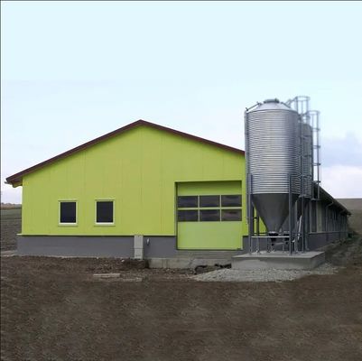 Prefabrykowana konstrukcja stalowa Skład Materiał budowlany do użytku komercyjnego i rolniczego