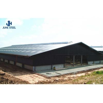 Q235B Wyposażenie metalowe prefabrykowane z ciężkiej stali konstrukcyjnej dla owiec, kóz, bydła i krów