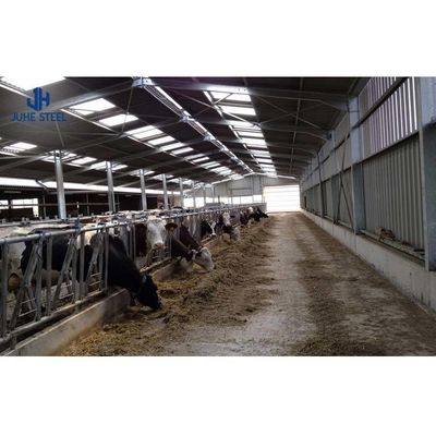 Q235B Wyposażenie metalowe prefabrykowane z ciężkiej stali konstrukcyjnej dla owiec, kóz, bydła i krów