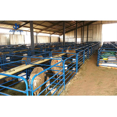 Niski poziom węgla Q235/Q345 Metalowe szopy dla koni Prefab Metal Horse Barn