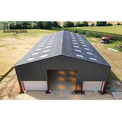 Prefabrykowany Horse Barn Metal Hay Sheds Painted Surface Treatment