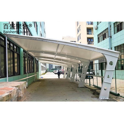 Tkanina membranowa wodoodporna samochodowa Wciągająca Parking Shades Workshop Structure Steel OEM ODM